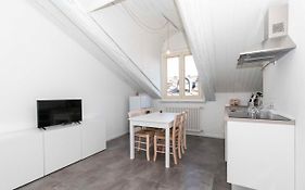 Piazza Statuto attic studio apartment